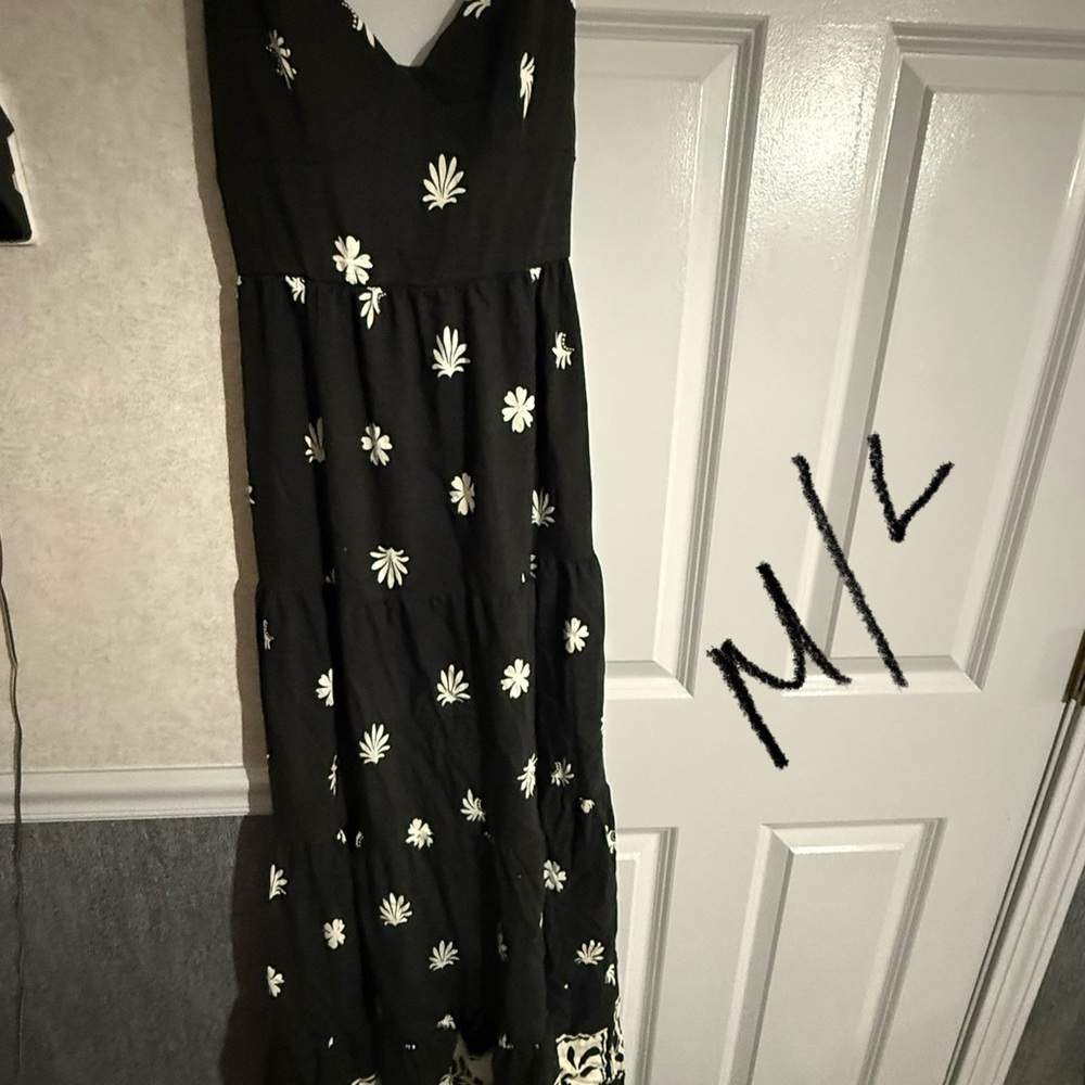 Black and White Floral Maxi Dress
